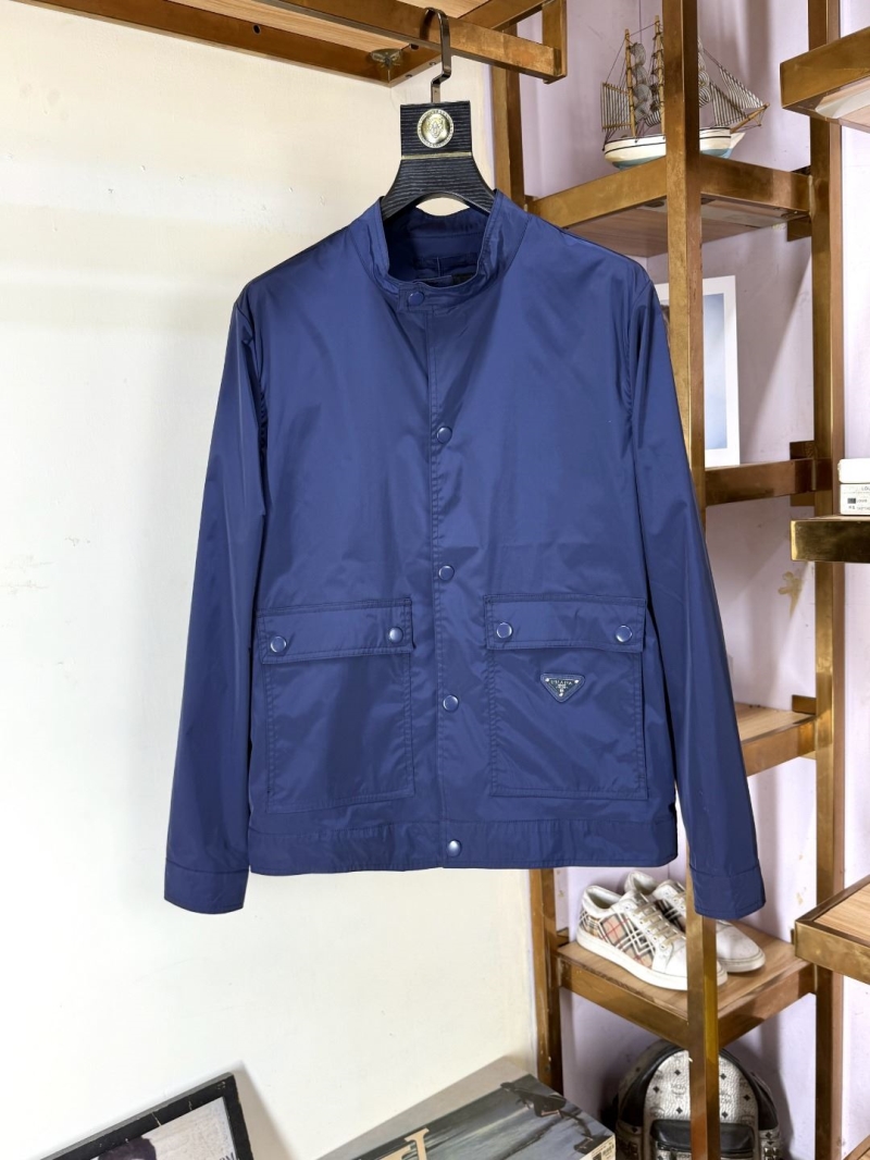 Pra*a outwear
